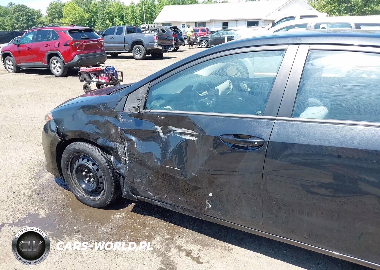 2017 Toyota Corolla Le VIN:2T1BURHE8HC861686 - 6