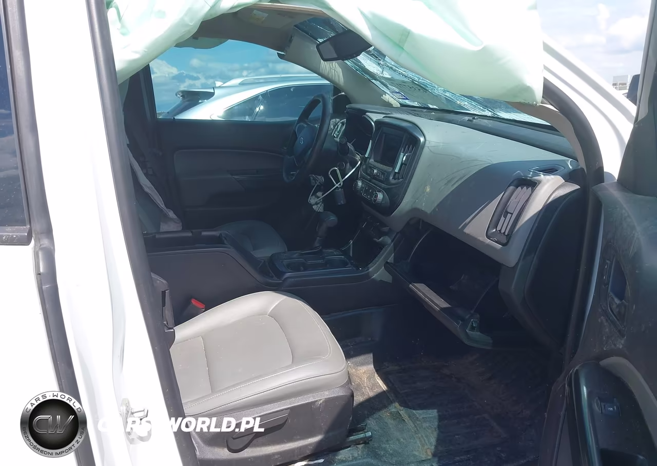 2019 Chevrolet Colorado Wt VIN:1GCHSBEA6K1219259 - 5