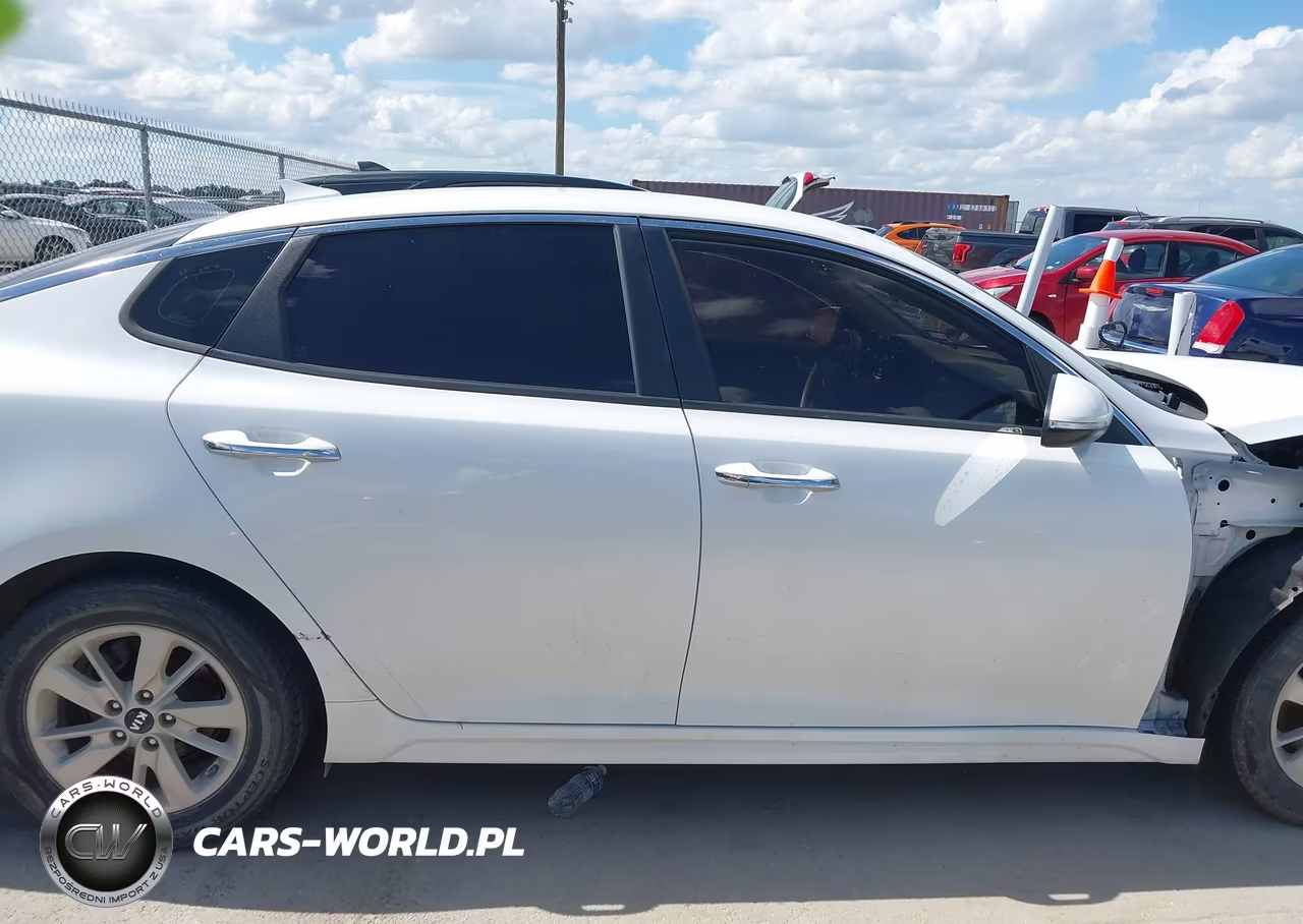 2018 Kia Optima Lx VIN:5XXGT4L32JG184831 - 14