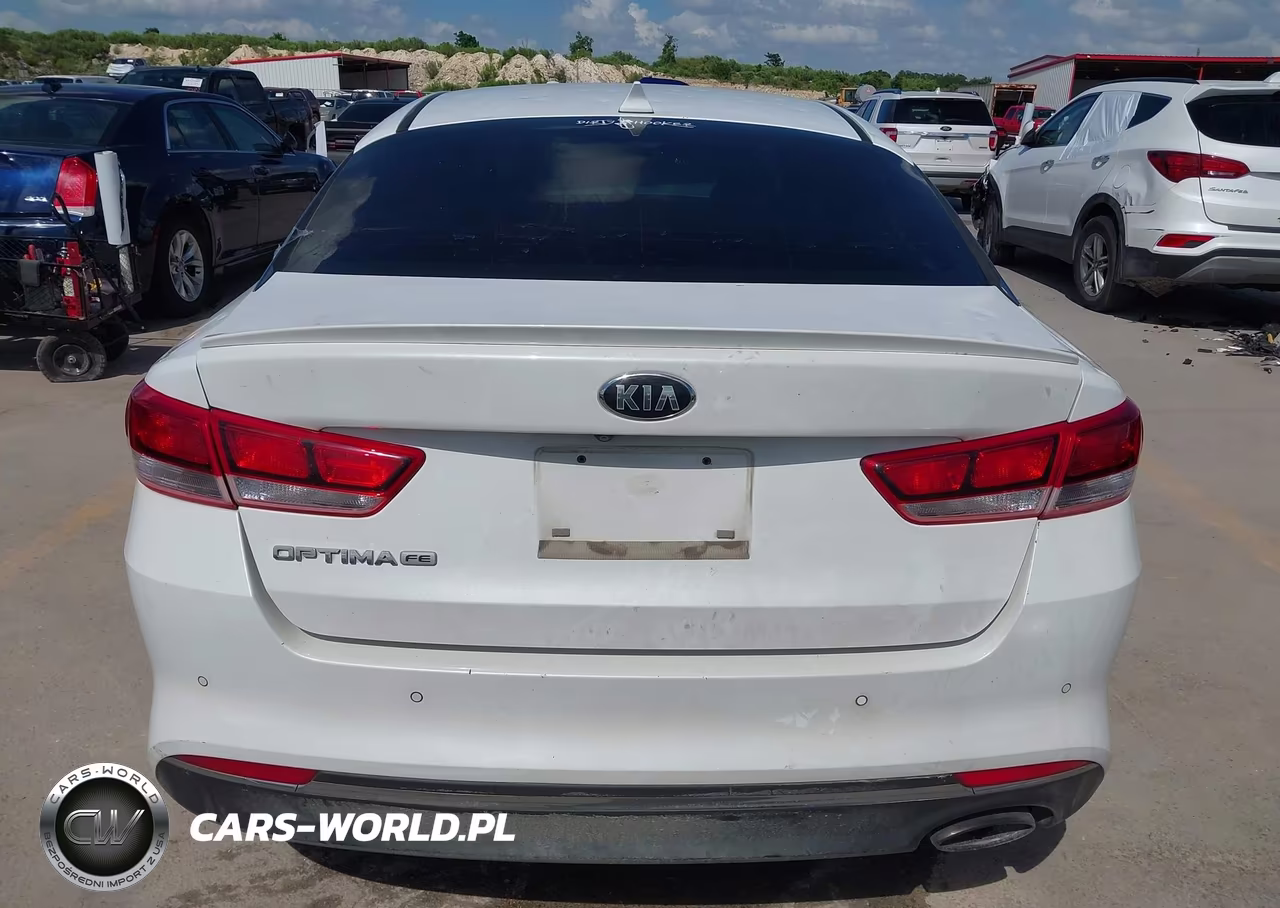 2018 Kia Optima Lx VIN:5XXGT4L32JG184831 - 17