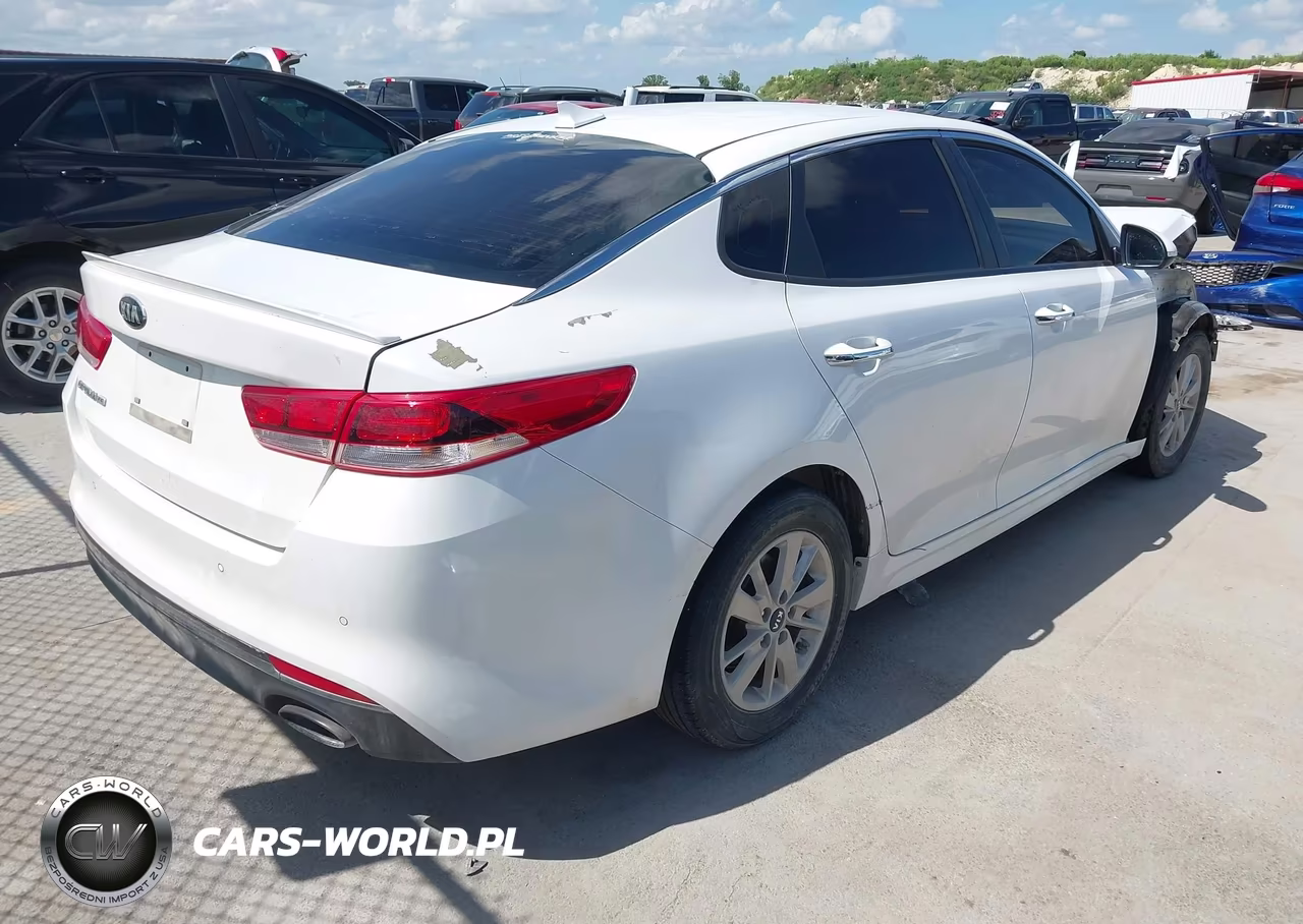 2018 Kia Optima Lx VIN:5XXGT4L32JG184831 - 4