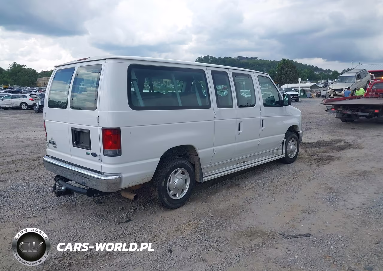 2011 Ford E-350 Super Duty Xlt VIN:1FBNE3BL2BDA59759 - 4