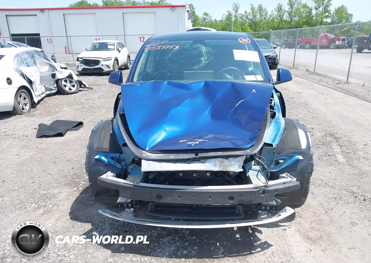 2023 Tesla Model Y Awd-Long Range Dual Motor All-Wheel Drive VIN:7SAYGDEE5PF692281 - 13
