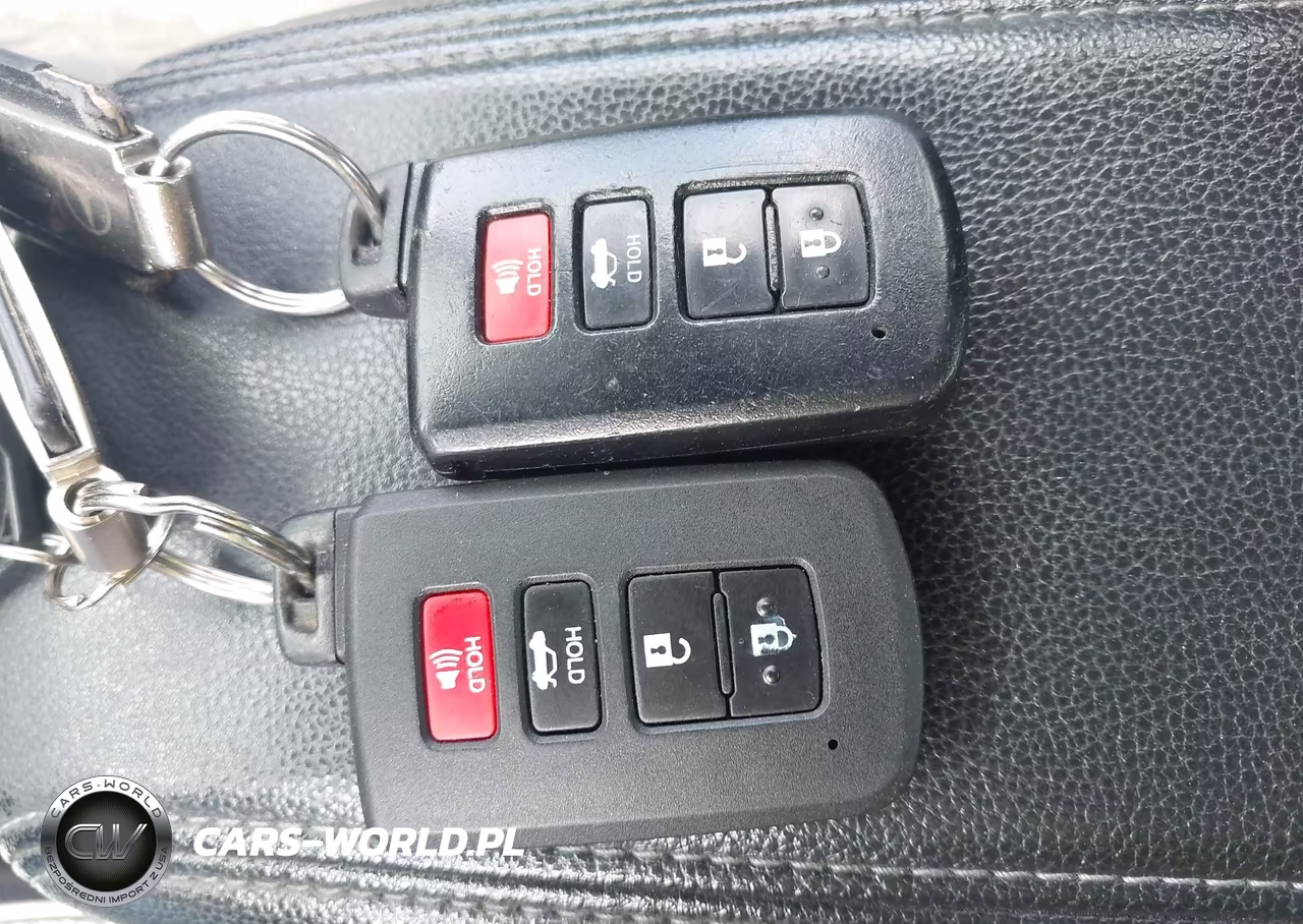 2014 Toyota Corolla S Plus VIN:2T1BURHE5EC011428 - 11