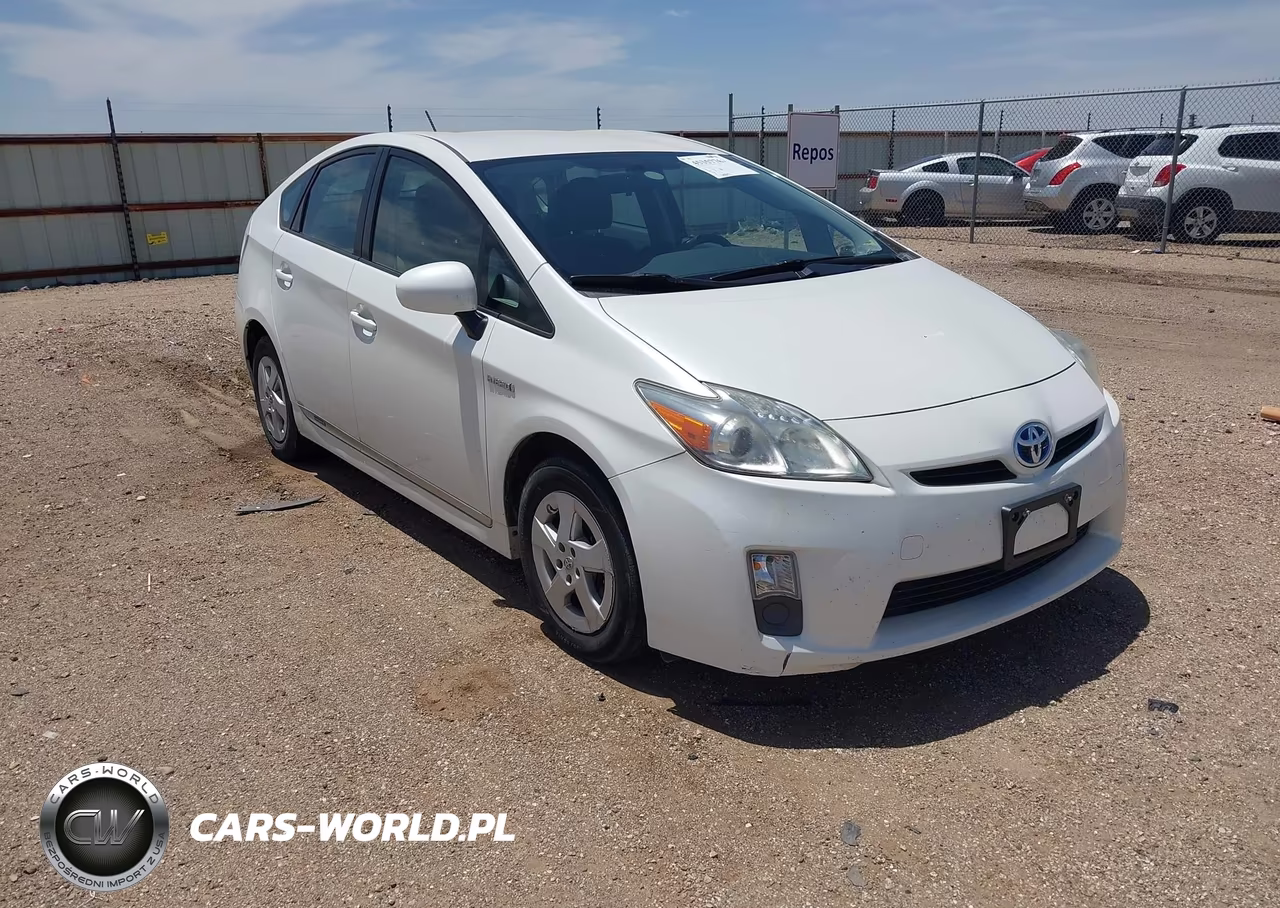 2011 Toyota Prius Two – zdjęcie 1 z 16
