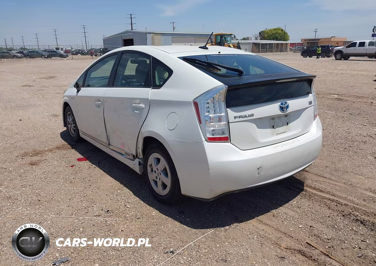 2011 Toyota Prius Two VIN:JTDKN3DUXB1364786 - 3