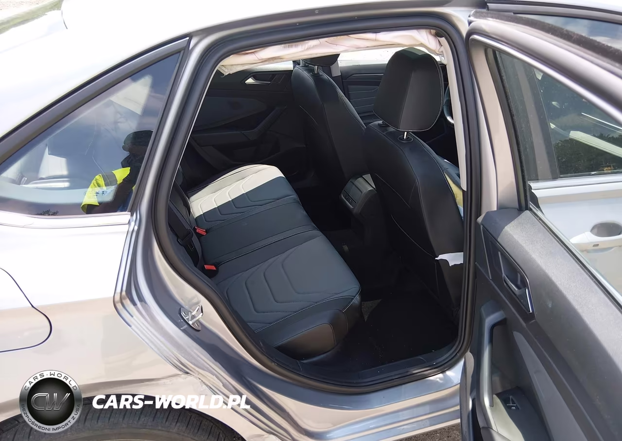 2025 Volkswagen Jetta 1.5T Sel VIN:3VWGX7BU7SM051608 - 8