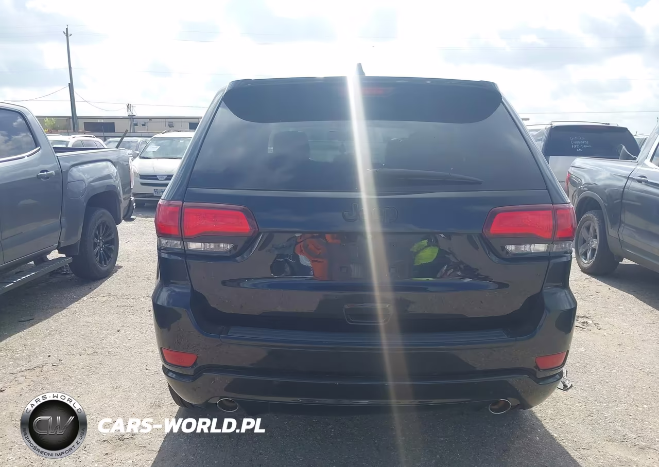 2015 Jeep Grand Cherokee Altitude VIN:1C4RJEAG8FC152791 - 16