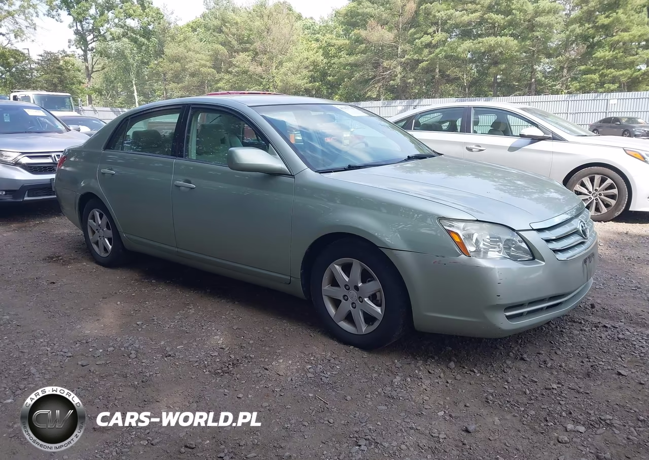 2005 Toyota Avalon Xl – zdjęcie 1 z 11