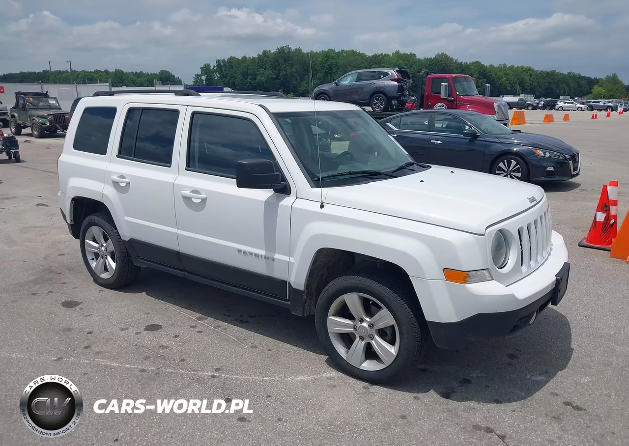 2015 Jeep Patriot Latitude – zdjęcie 1 z 16