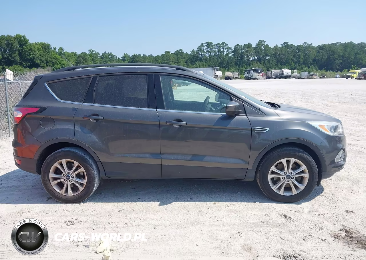 2018 Ford Escape Se VIN:1FMCU9GD8JUC90170 - 13