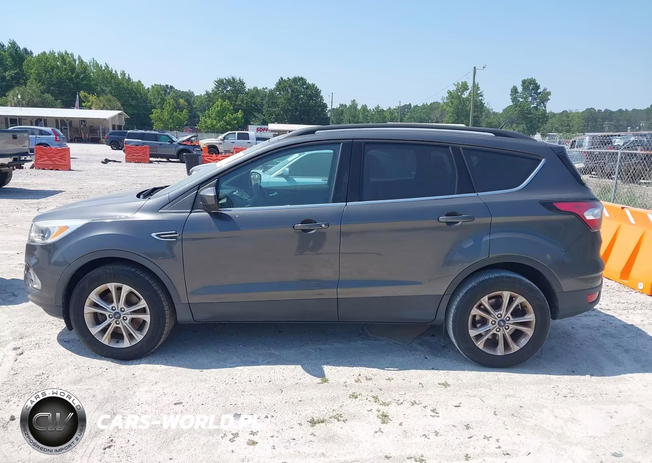 2018 Ford Escape Se VIN:1FMCU9GD8JUC90170 - 14