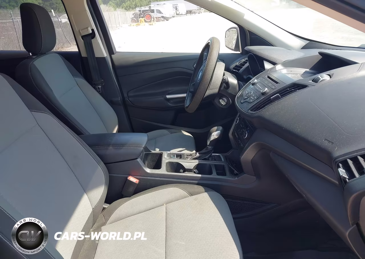2018 Ford Escape Se VIN:1FMCU9GD8JUC90170 - 5