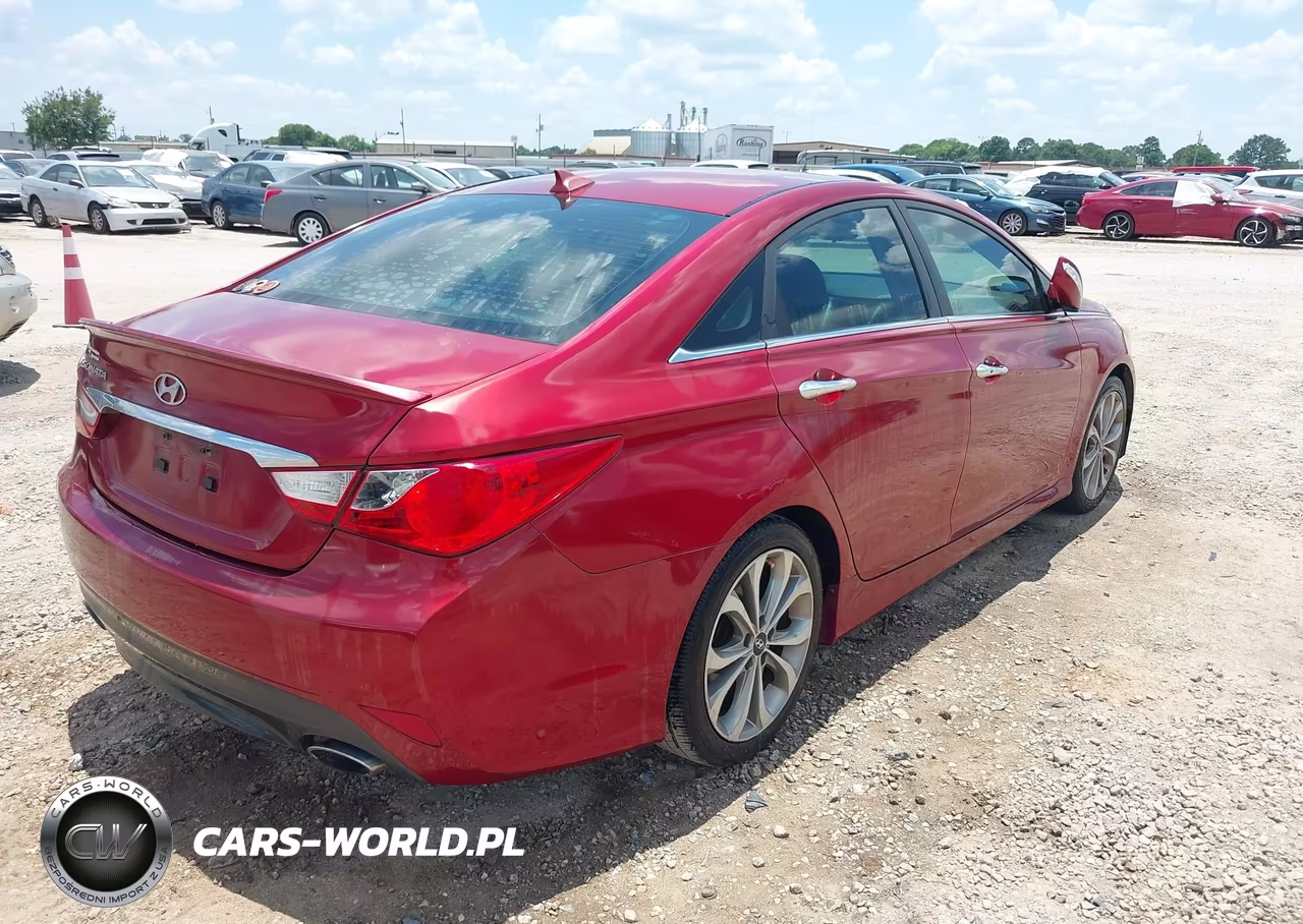2014 Hyundai Sonata Se VIN:5NPEC4AC2EH838067 - 4