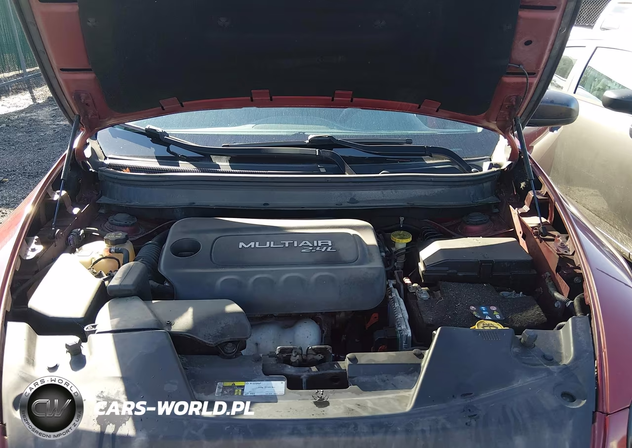2014 Jeep Cherokee Sport VIN:1C4PJLAB4EW143860 - 10