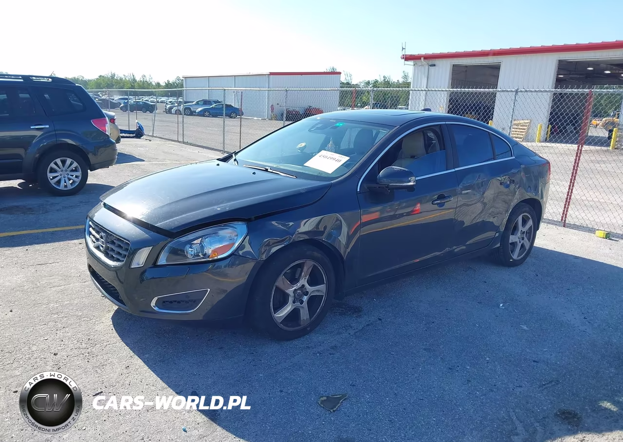 2013 Volvo S60 T5-T5 Platinum-T5 Premier-T5 Premier Plus VIN:YV1612FS4D2186139 - 2