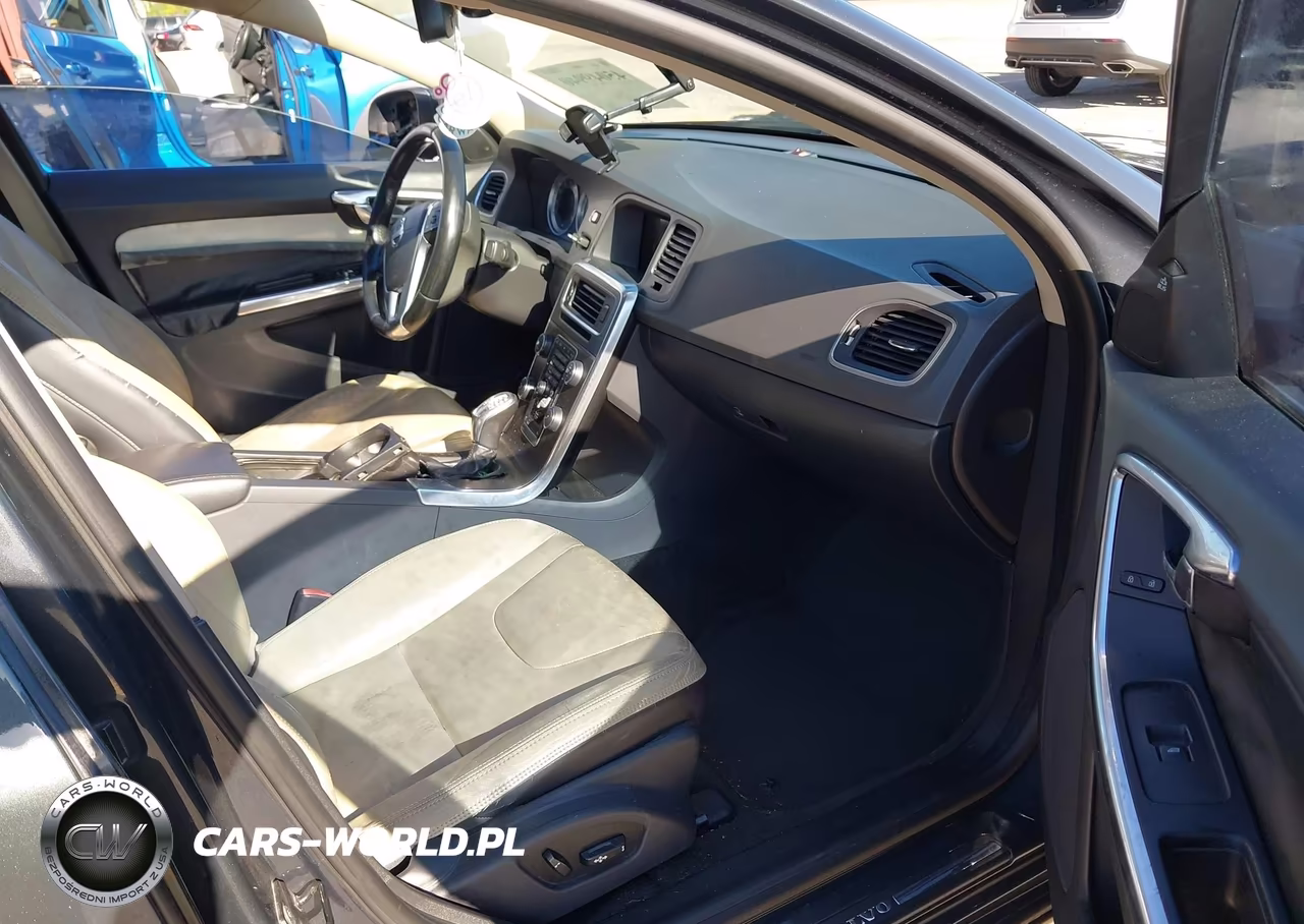 2013 Volvo S60 T5-T5 Platinum-T5 Premier-T5 Premier Plus VIN:YV1612FS4D2186139 - 5