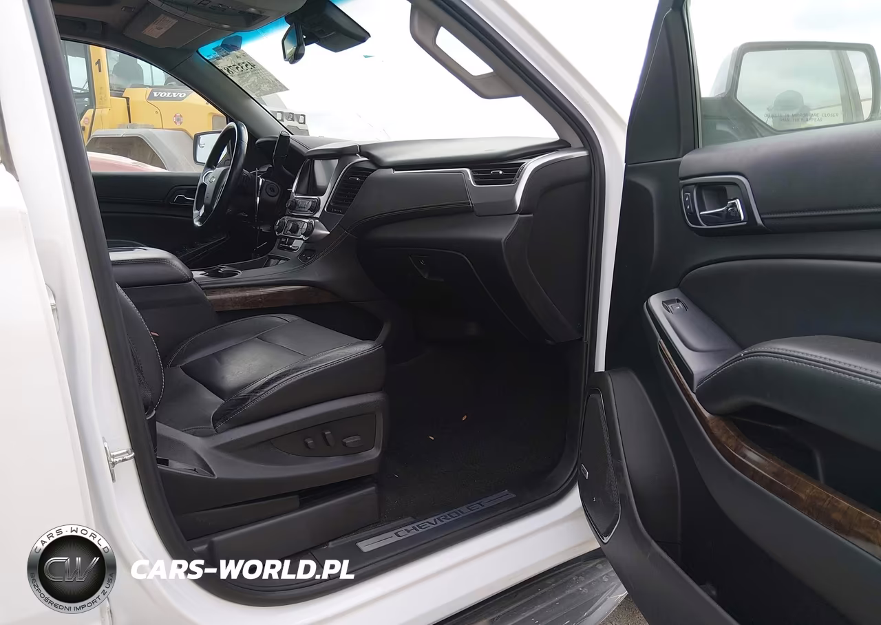 2018 Chevrolet Tahoe C1500 Lt VIN:1GNSCBKC6JR129643 - 5