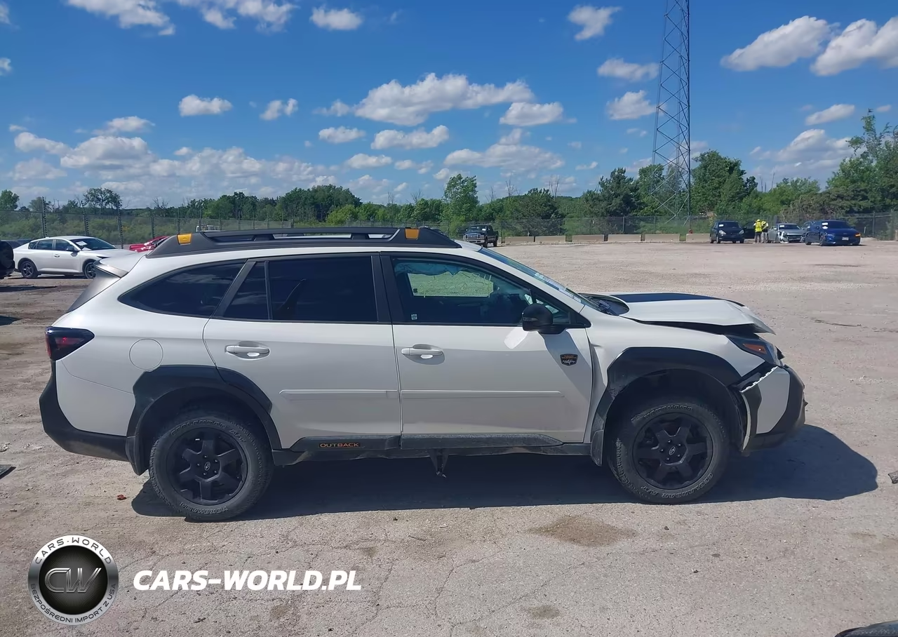 2023 Subaru Outback Wilderness VIN:4S4BTGUD1P3103275 - 13