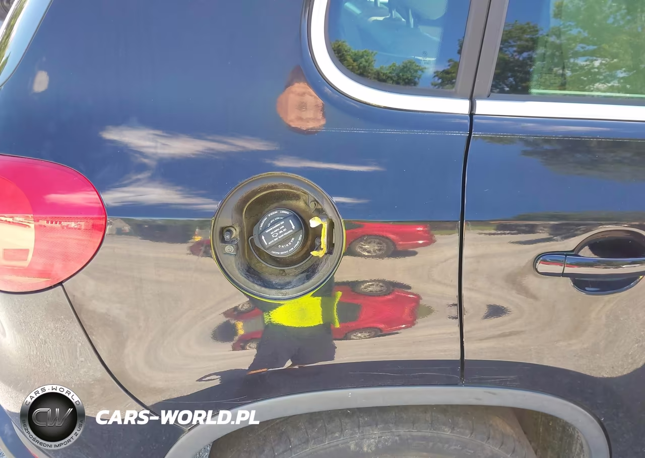 2013 Volkswagen Tiguan Se VIN:WVGBV7AXXDW519876 - 14