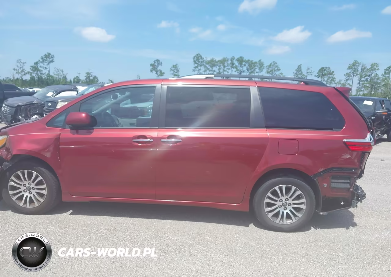 2018 Toyota Sienna Xle 8 Passenger VIN:5TDYZ3DC3JS964993 - 14