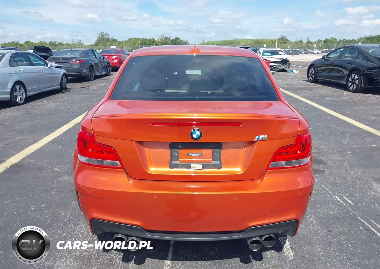 2011 BMW 1 Series M VIN:WBSUR9C59BVP76337 - 16