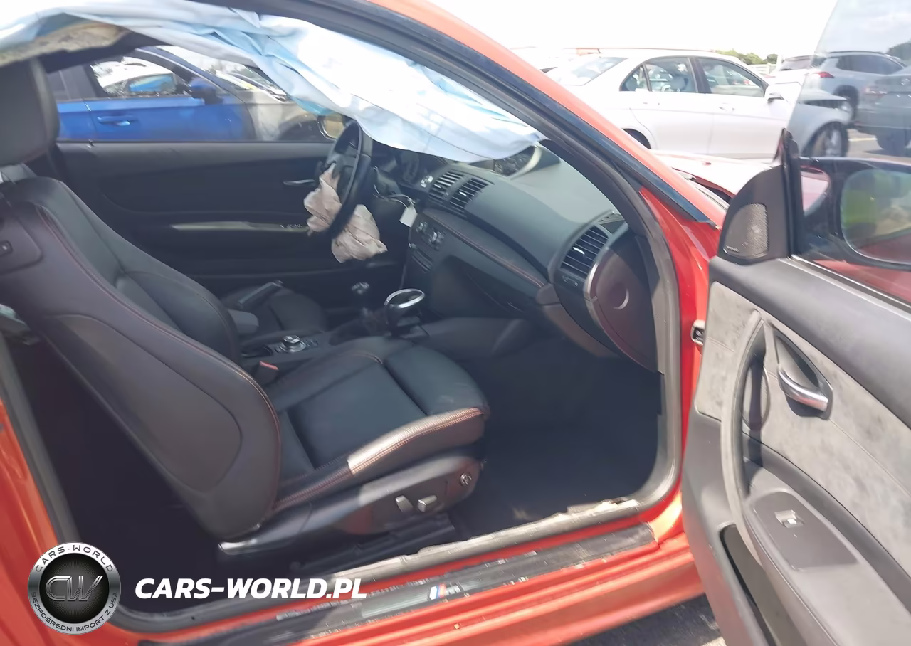 2011 BMW 1 Series M VIN:WBSUR9C59BVP76337 - 5