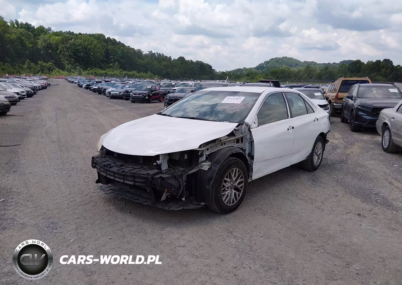 2017 Toyota Camry Le VIN:4T1BF1FK6HU665622 - 2