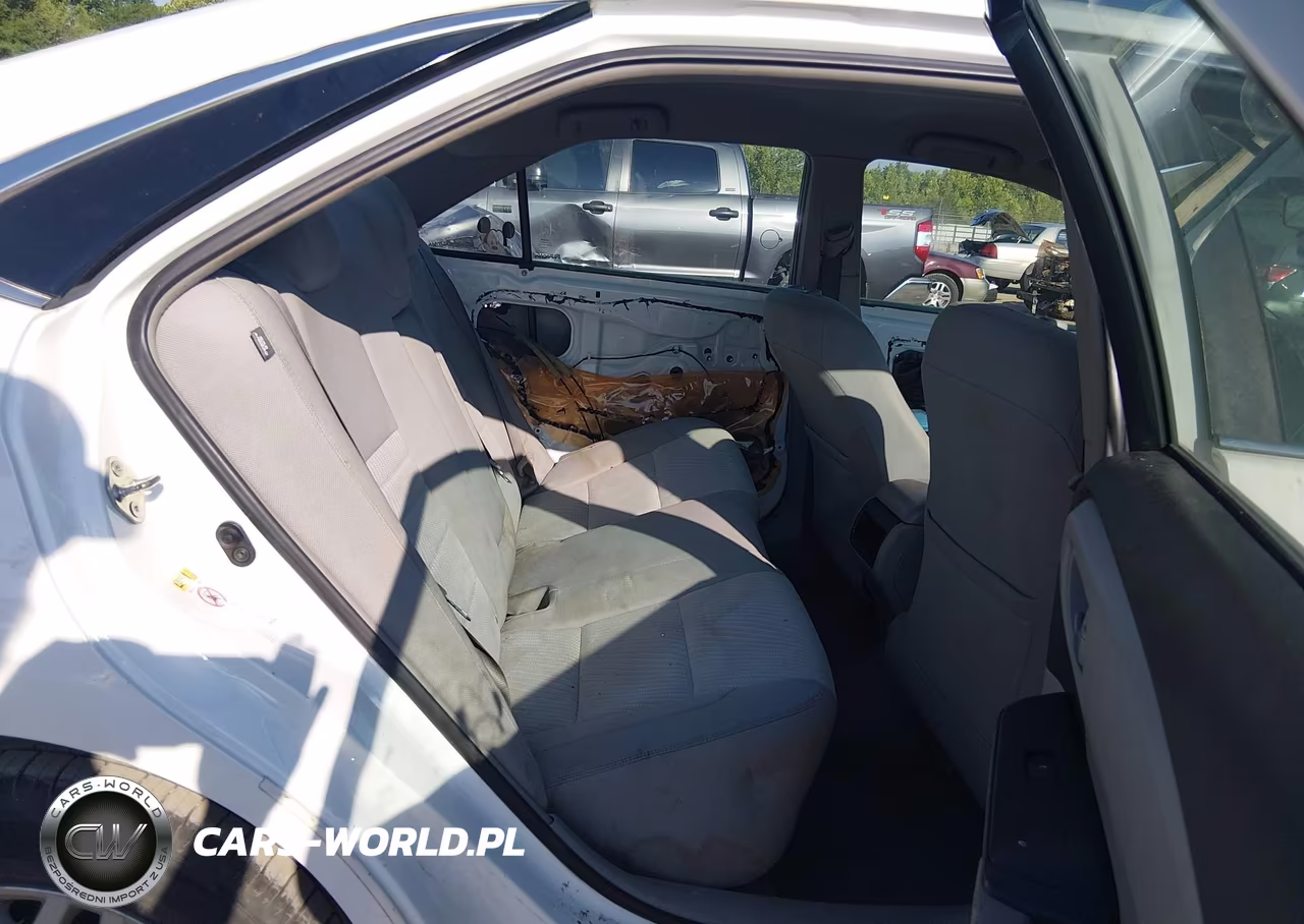 2017 Toyota Camry Le VIN:4T1BF1FK6HU665622 - 8