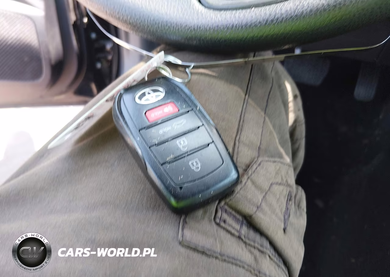 2025 Toyota Corolla Le VIN:5YFB4MDE5SP287807 - 11