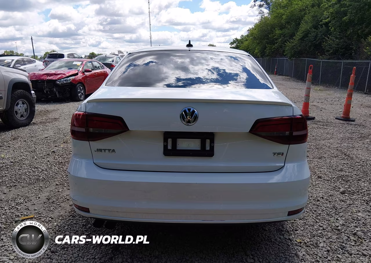 2016 Volkswagen Jetta 1.8T Sport VIN:3VWD17AJ1GM240855 - 16