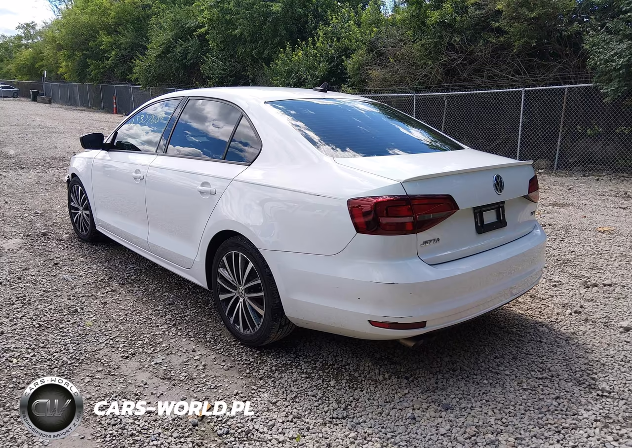 2016 Volkswagen Jetta 1.8T Sport VIN:3VWD17AJ1GM240855 - 3