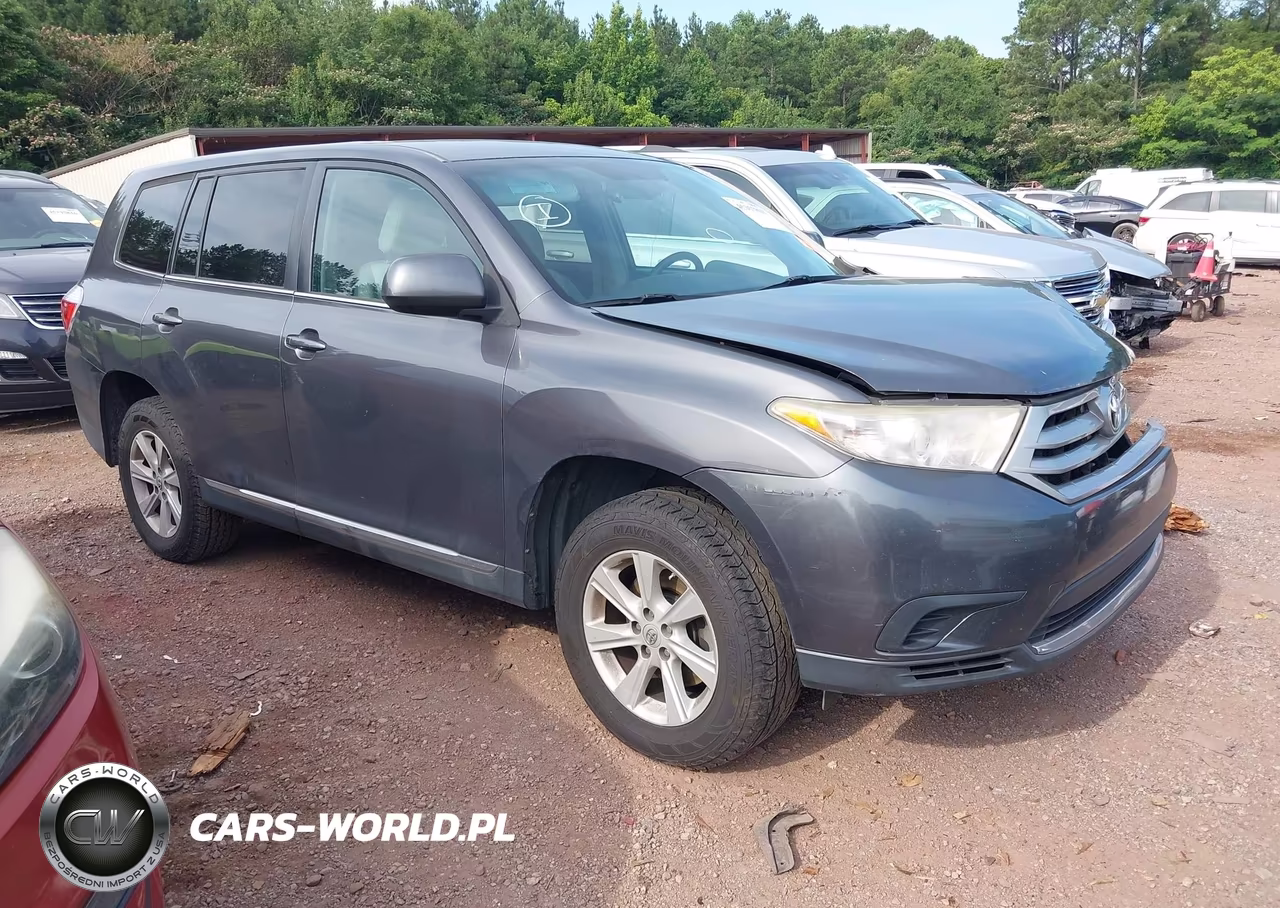 2013 Toyota Highlander – zdjęcie 1 z 17