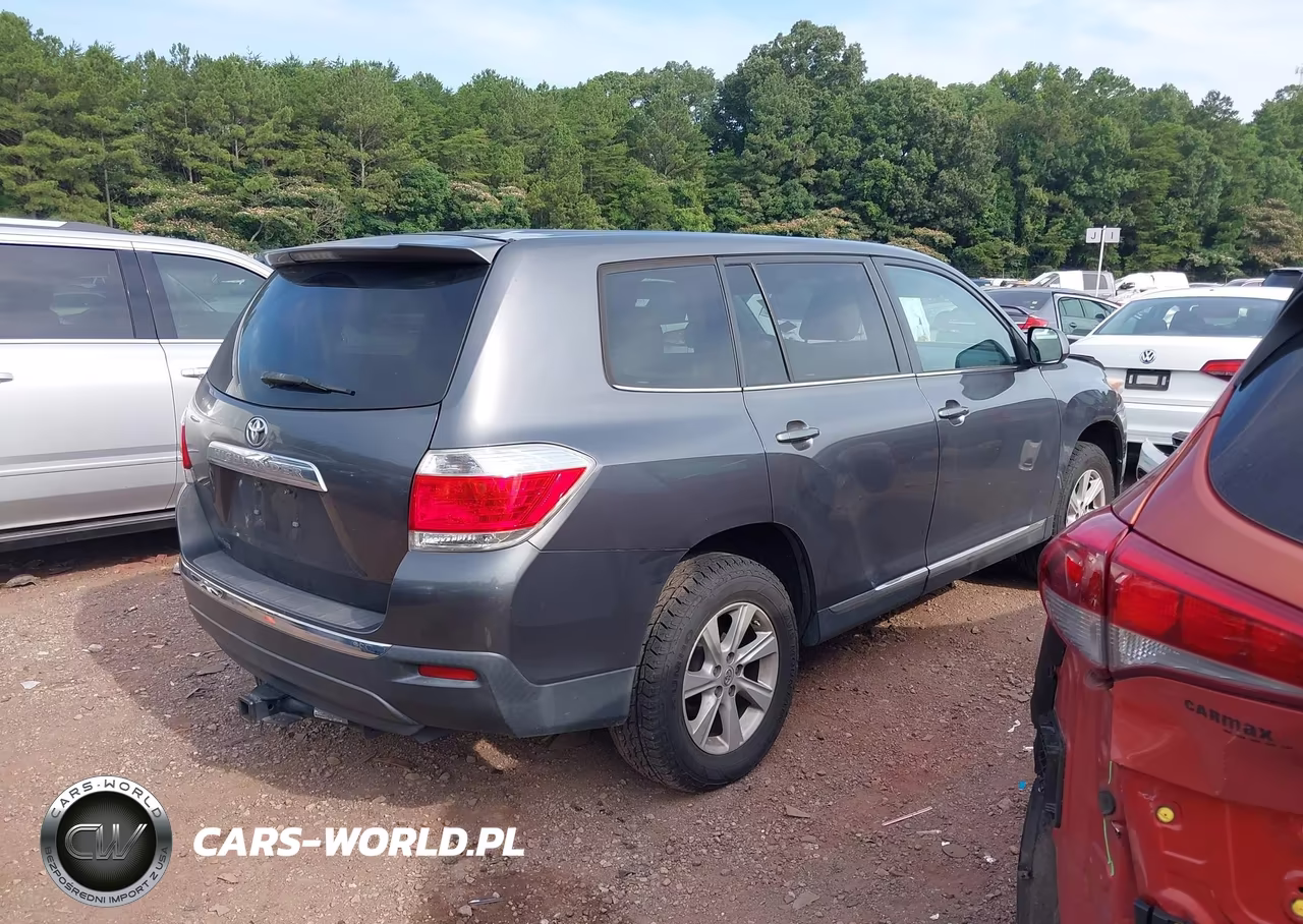 2013 Toyota Highlander VIN:5TDZA3EH6DS046195 - 4