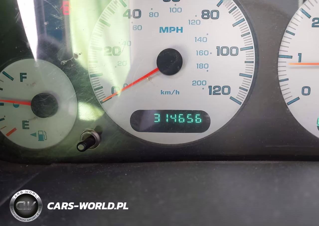 2002 Dodge Grand Caravan Sport VIN:1B4GP44372B670493 - 7