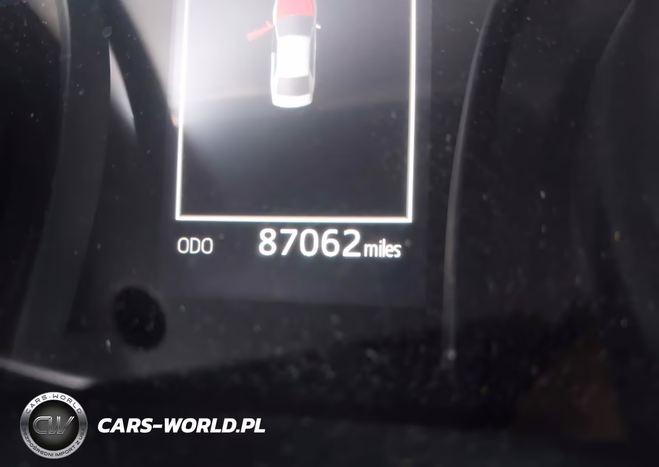 2018 Toyota Camry Le VIN:4T1B11HK5JU507533 - 15
