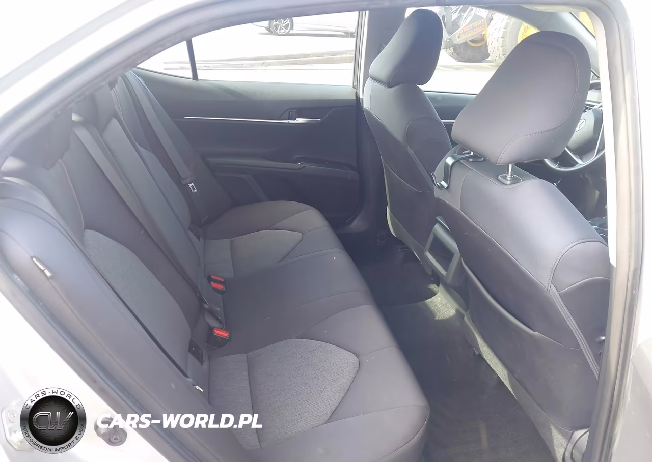 2018 Toyota Camry Le VIN:4T1B11HK5JU507533 - 8