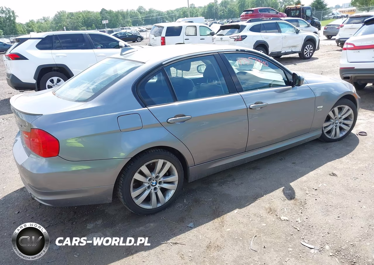2009 BMW 335I xDrive VIN:WBAPL33569A406996 - 4