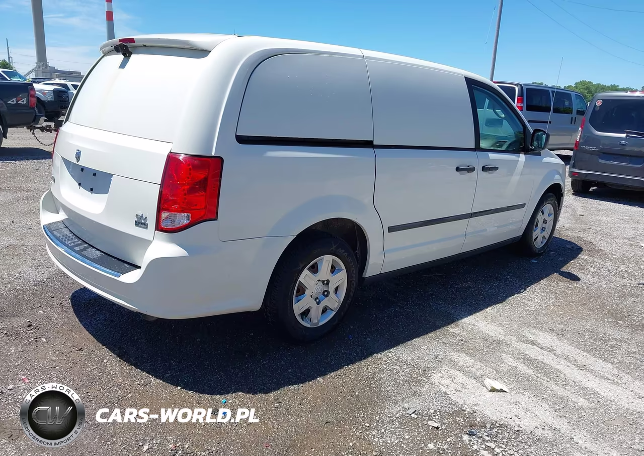 2013 Ram Cargo Tradesman VIN:2C4JRGAG6DR672073 - 4