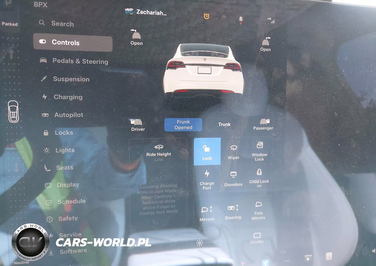 2022 Tesla Model X Dual Motor All-Wheel Drive VIN:7SAXCAE50NF357366 - 17
