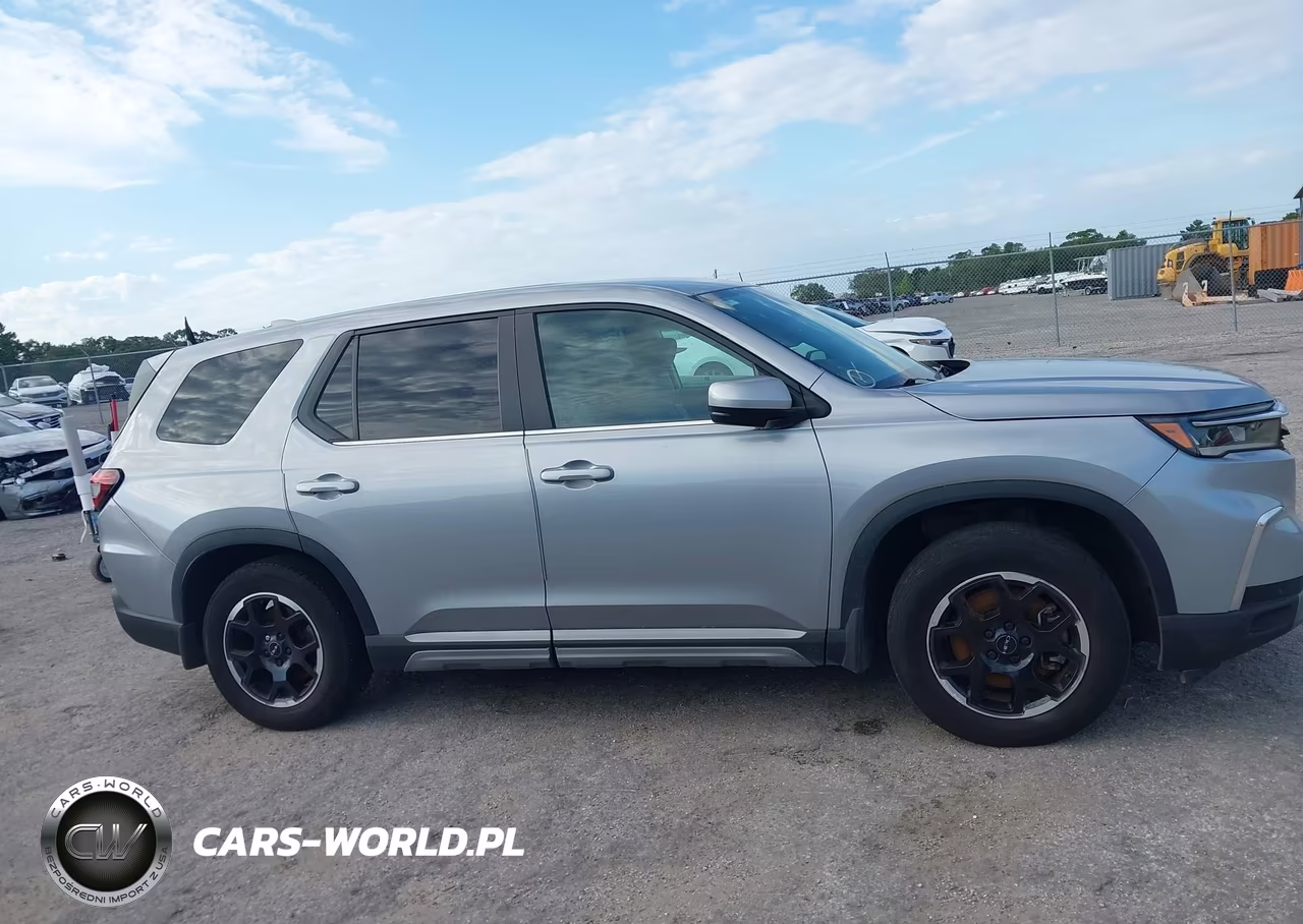 2025 Honda Pilot Ex-L VIN:5FNYG2H4XSB018849 - 13