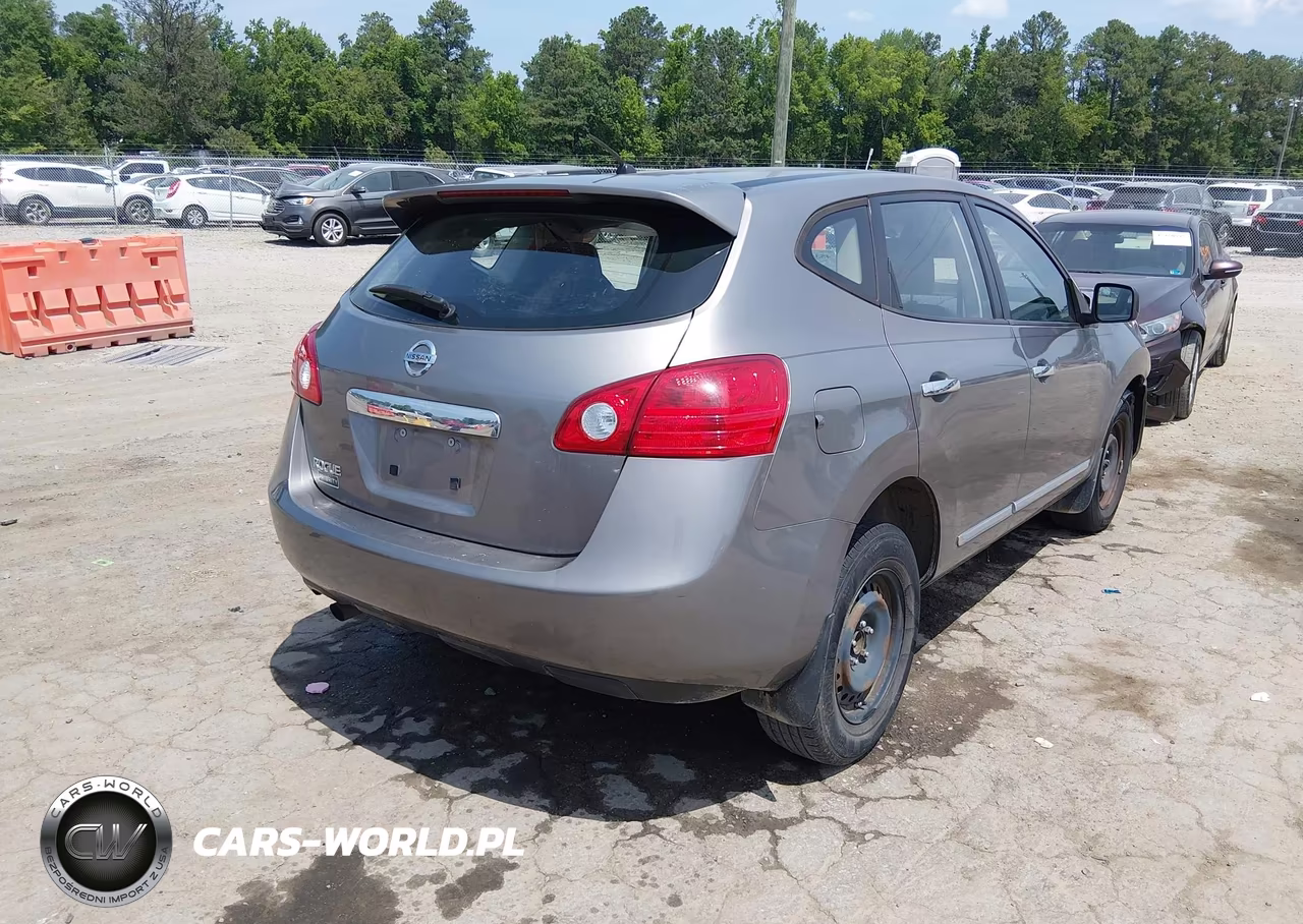 2013 Nissan Rogue S VIN:JN8AS5MT5DW525336 - 4