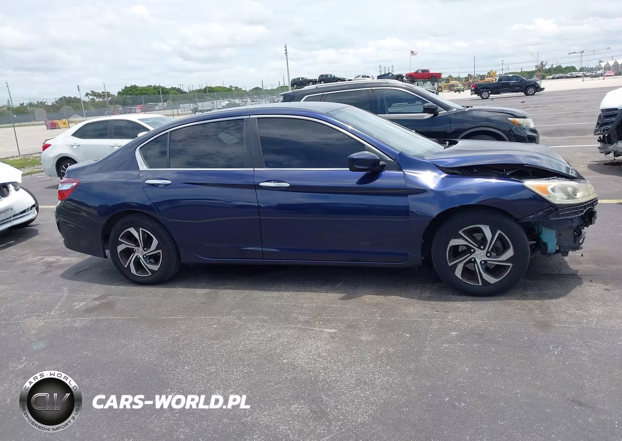 2017 Honda Accord Lx VIN:1HGCR2F32HA200899 - 13