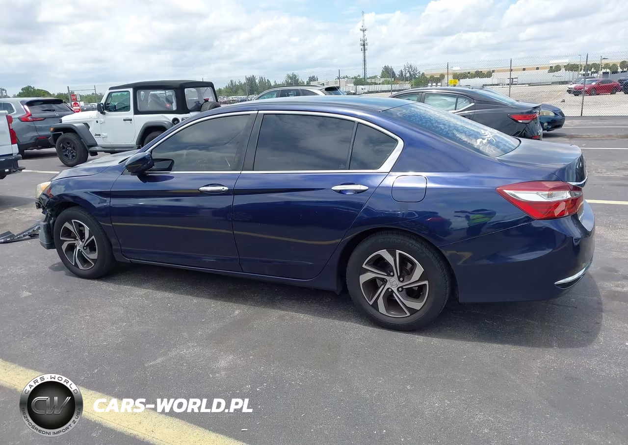 2017 Honda Accord Lx VIN:1HGCR2F32HA200899 - 14