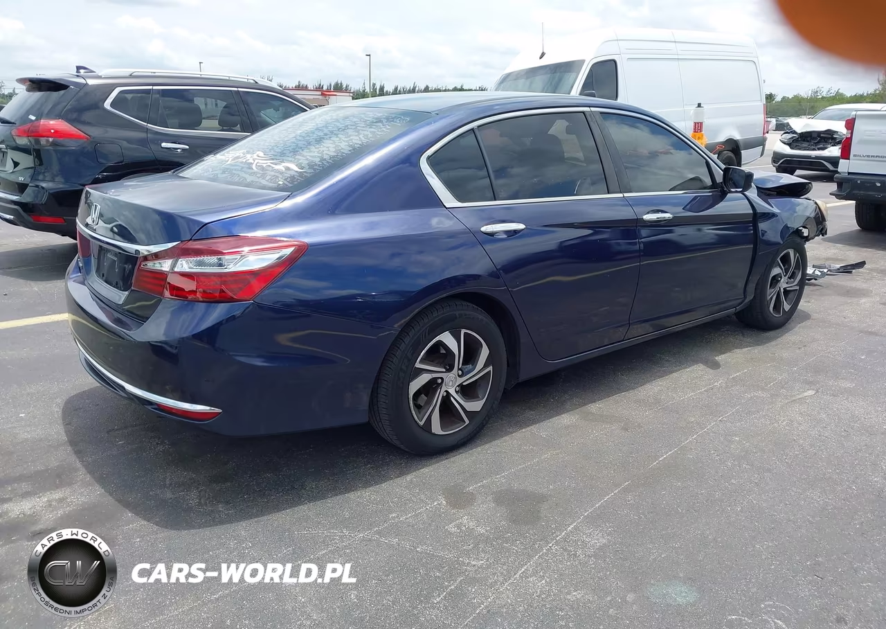 2017 Honda Accord Lx VIN:1HGCR2F32HA200899 - 4