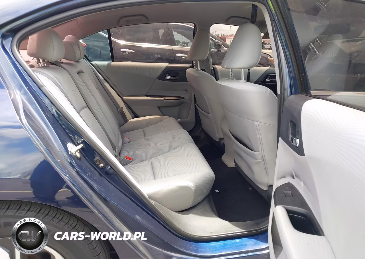 2017 Honda Accord Lx VIN:1HGCR2F32HA200899 - 8