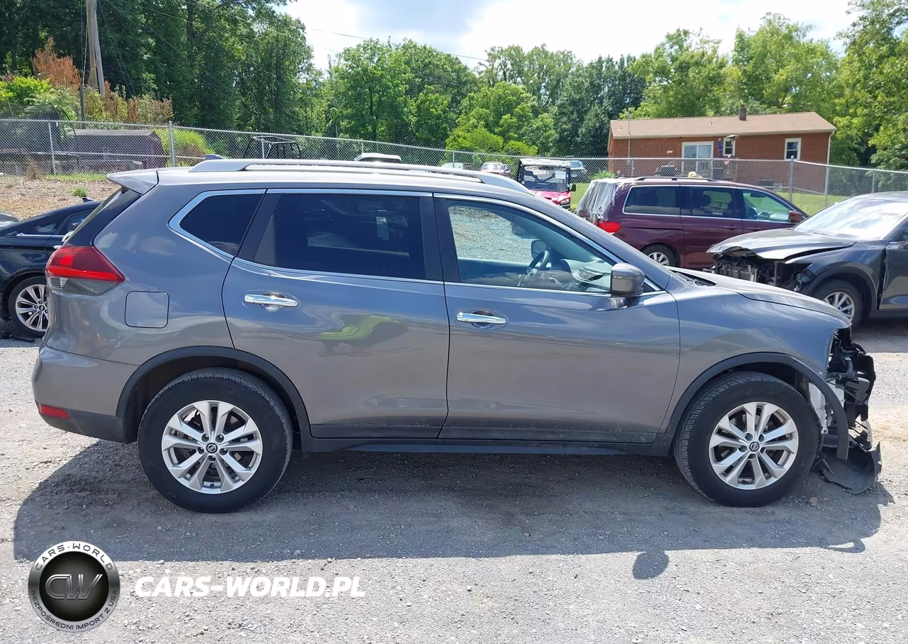 2018 Nissan Rogue S VIN:5N1AT2MV2JC850169 - 13