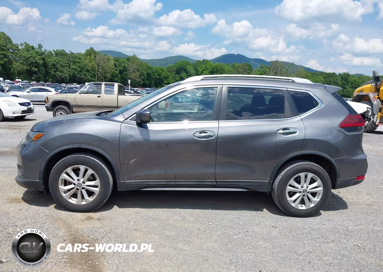 2018 Nissan Rogue S VIN:5N1AT2MV2JC850169 - 14