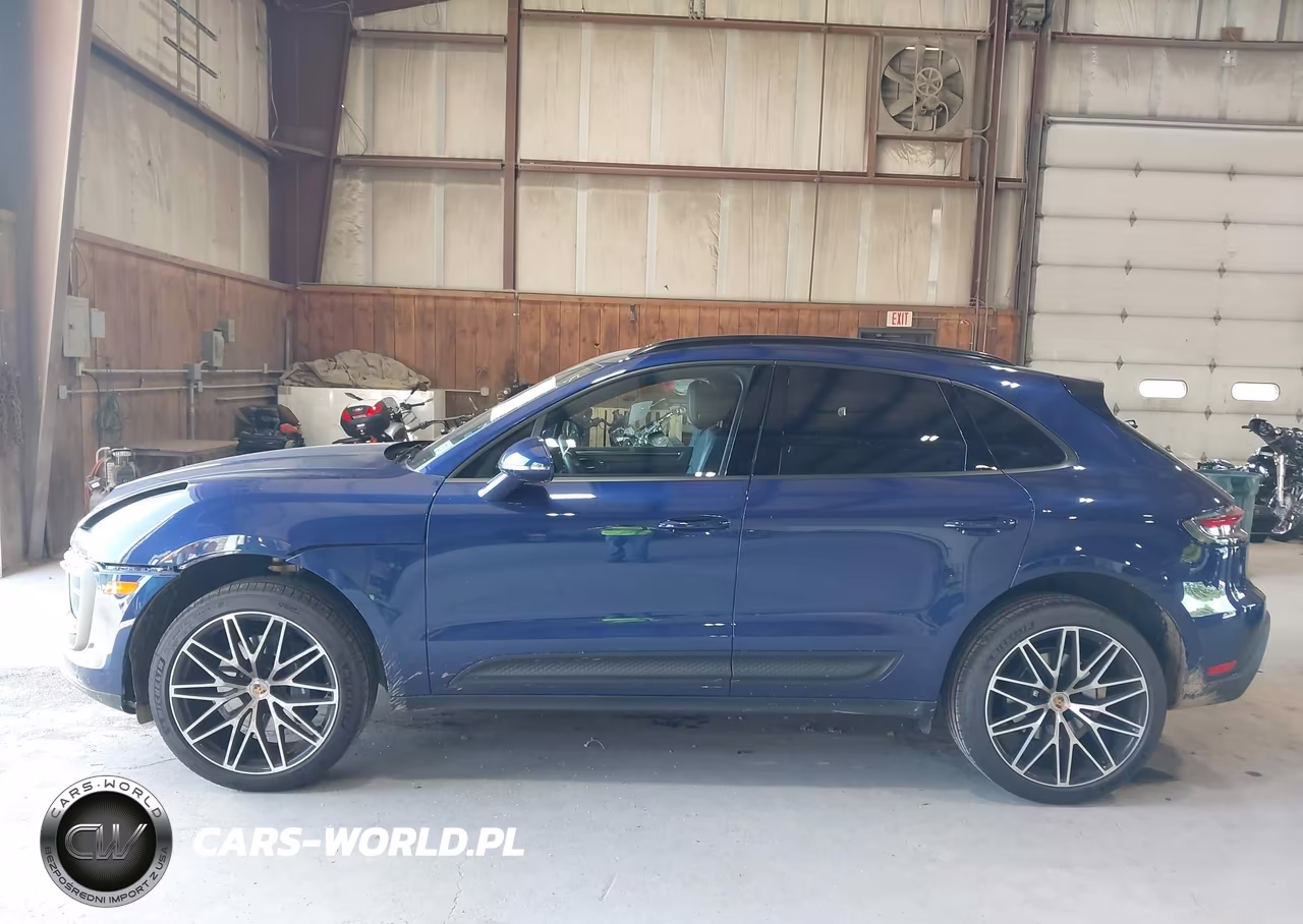 2026 Porsche Macan T VIN:WP1AA2A54TLB07190 - 14