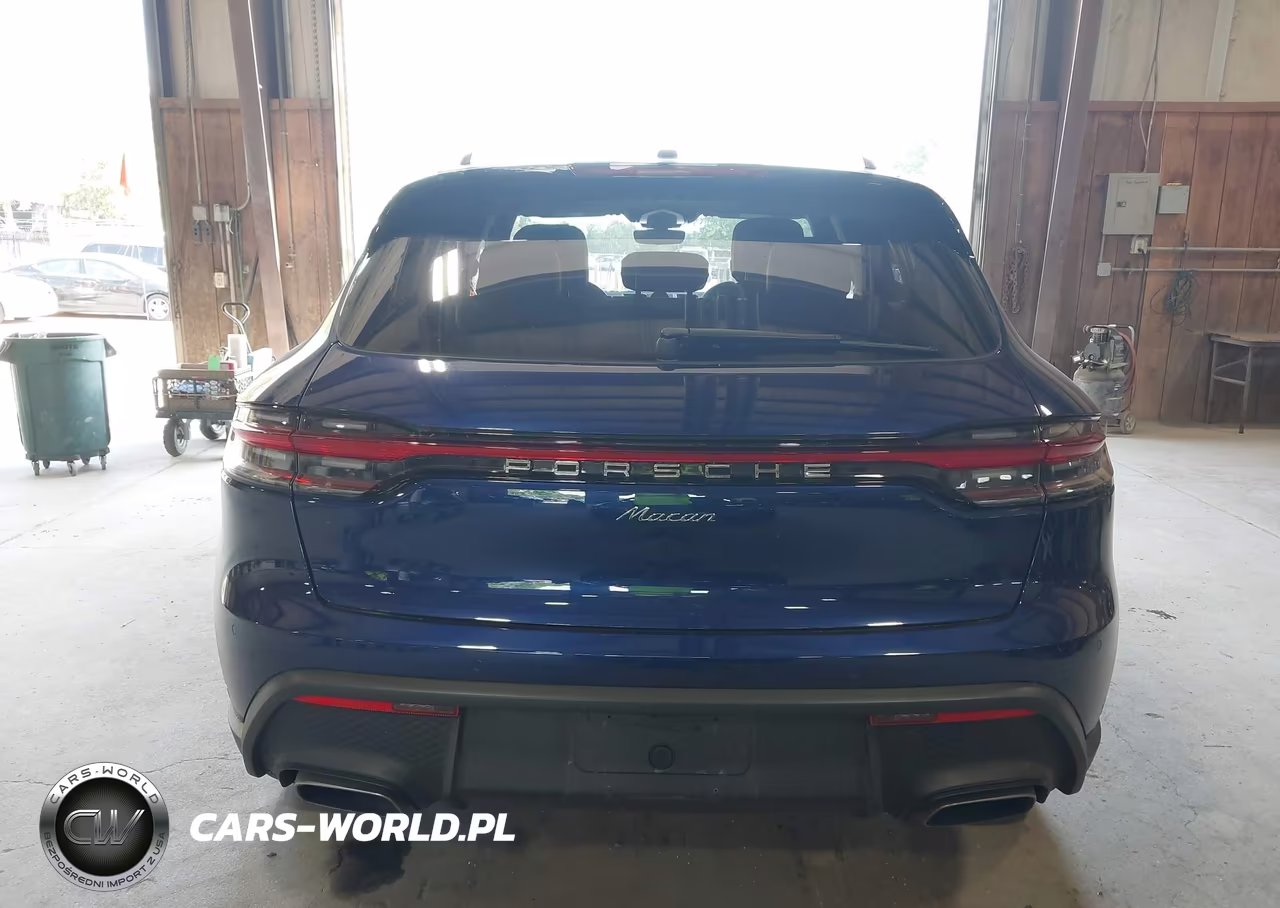 2026 Porsche Macan T VIN:WP1AA2A54TLB07190 - 16